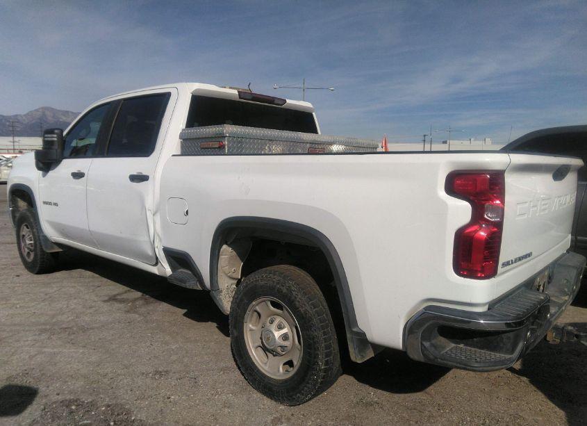Photo 3 of 2020 Chevrolet Silverado 2500HD 2WD STANDARD BED WT (VIN 1GC4WLE75LF113998)