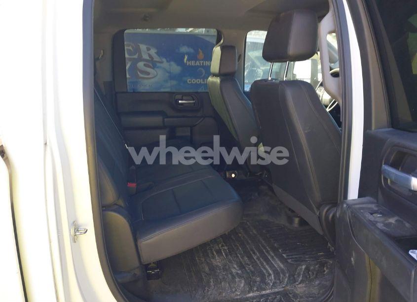 Photo 3 of 2021 Chevrolet Silverado 2500HD 2WD LONG BED WT (VIN 1GC4WLE78MF122440)