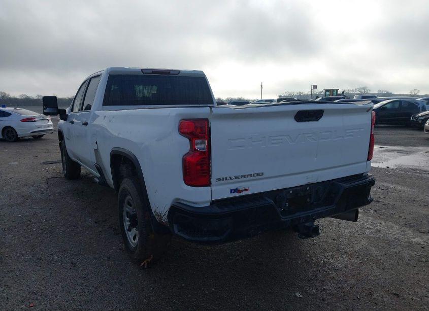Photo 3 of 2022 Chevrolet Silverado 3500HD 2WD LONG BED WT (VIN 1GC4WREY1NF178376)