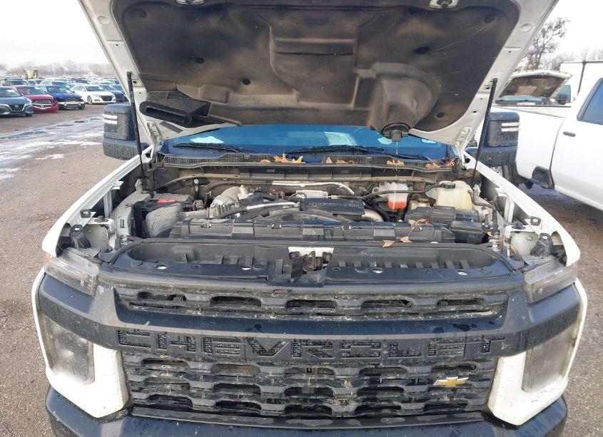 Photo 9 of 2022 Chevrolet Silverado 3500HD 2WD LONG BED WT (VIN 1GC4WREY1NF178376)