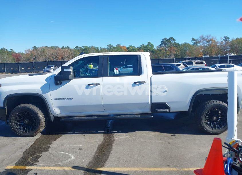 Photo 14 of 2020 Chevrolet Silverado 2500HD 4WD LONG BED WT (VIN 1GC4YLE70LF159829)