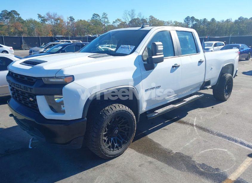 Photo 2 of 2020 Chevrolet Silverado 2500HD 4WD LONG BED WT (VIN 1GC4YLE70LF159829)