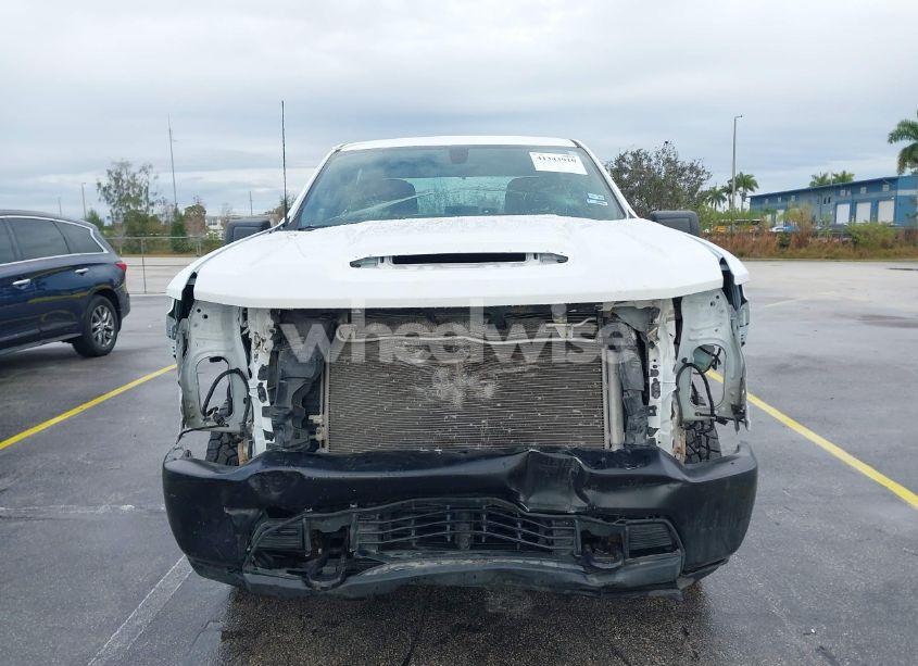 Photo 14 of 2020 Chevrolet Silverado 2500HD 4WD STANDARD BED WT (VIN 1GC4YLE70LF188294)