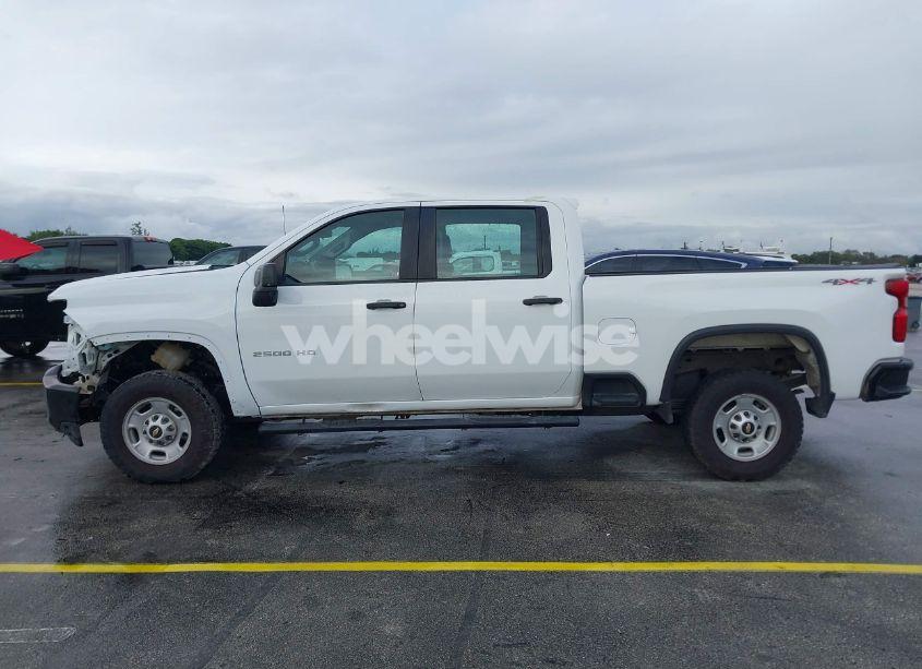 Photo 16 of 2020 Chevrolet Silverado 2500HD 4WD STANDARD BED WT (VIN 1GC4YLE70LF188294)