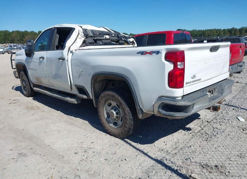 Photo 3 of 2020 Chevrolet Silverado 2500HD 4WD STANDARD BED WT (VIN 1GC4YLE73LF115940)