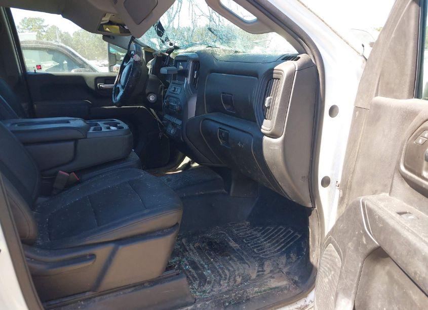 Photo 5 of 2020 Chevrolet Silverado 2500HD 4WD STANDARD BED WT (VIN 1GC4YLE73LF115940)