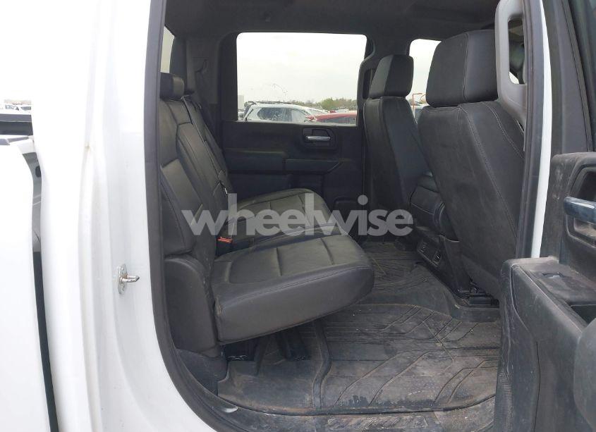 Photo 8 of 2021 Chevrolet Silverado 2500HD 4WD LONG BED WT (VIN 1GC4YLE73MF181762)