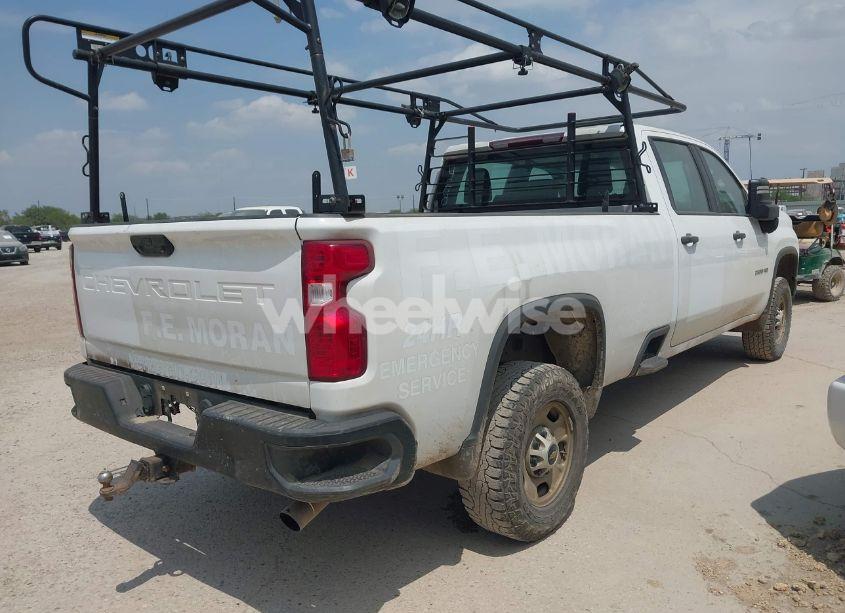 Photo 4 of 2022 Chevrolet Silverado 2500HD 4WD LONG BED WT (VIN 1GC4YLE73NF225552)