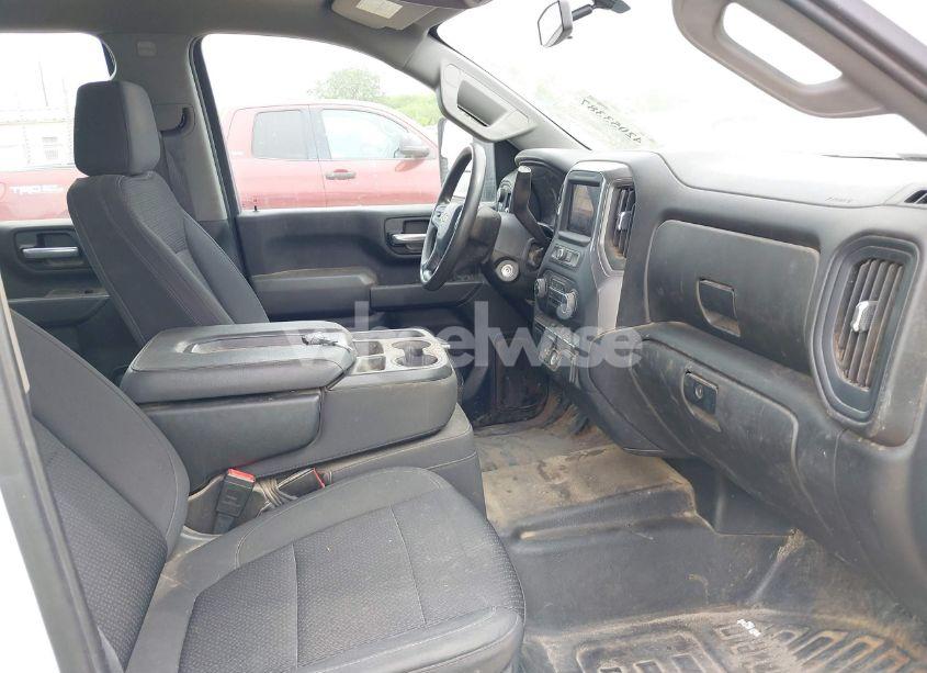 Photo 6 of 2022 Chevrolet Silverado 2500HD 4WD LONG BED WT (VIN 1GC4YLE73NF225552)