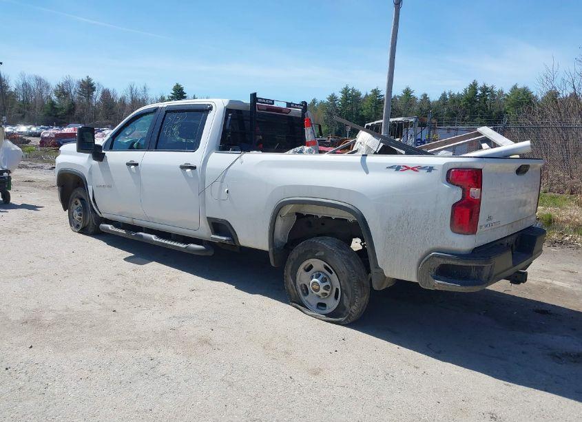 Photo 3 of 2022 Chevrolet Silverado 2500HD 4WD LONG BED WT (VIN 1GC4YLE75NF339052)