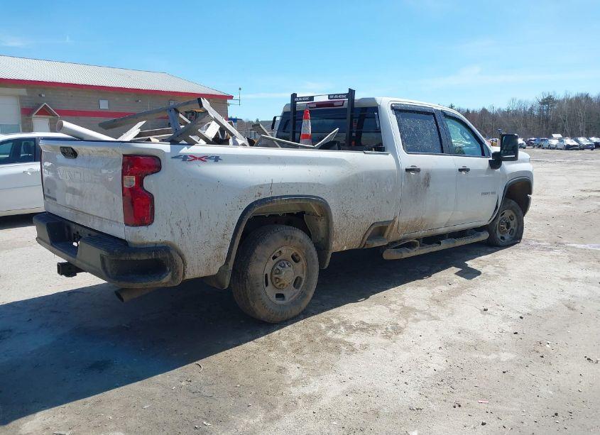 Photo 4 of 2022 Chevrolet Silverado 2500HD 4WD LONG BED WT (VIN 1GC4YLE75NF339052)