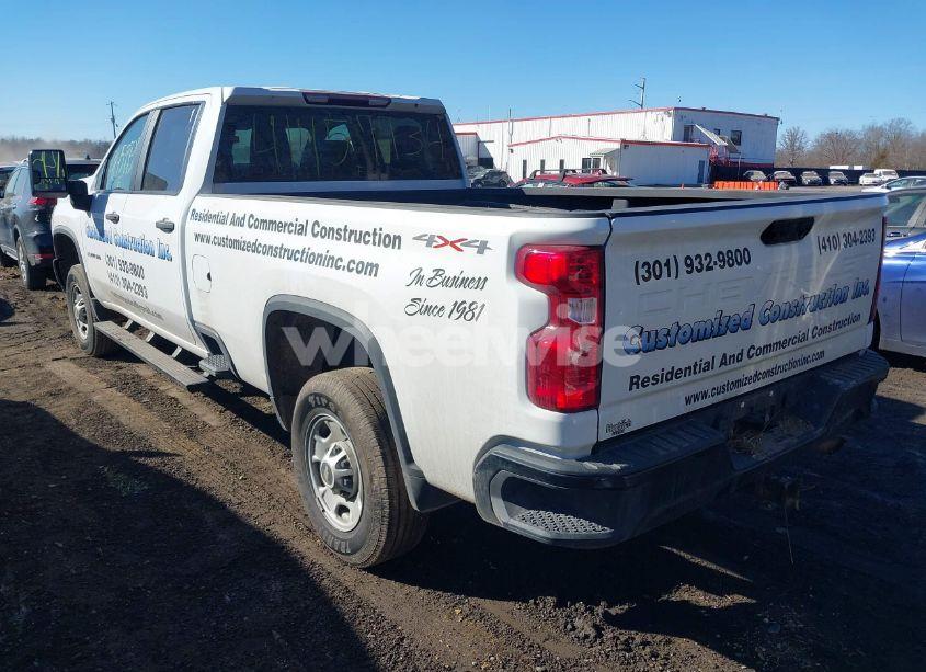 Photo 3 of 2021 Chevrolet Silverado 2500HD 4WD LONG BED WT (VIN 1GC4YLE76MF108840)
