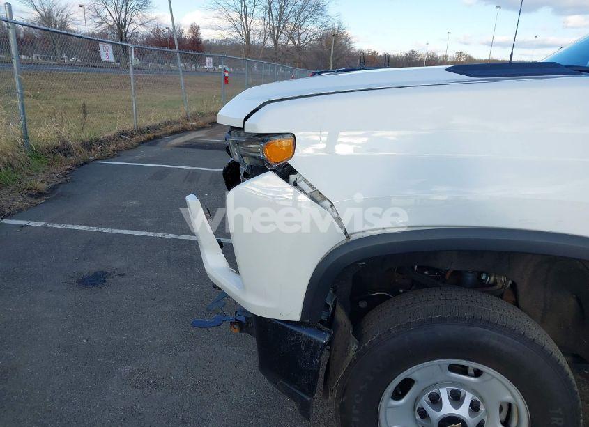 Photo 6 of 2022 Chevrolet Silverado 2500HD 4WD LONG BED WT (VIN 1GC4YLE76NF338346)