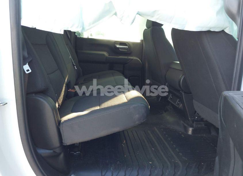 Photo 8 of 2022 Chevrolet Silverado 2500HD 4WD LONG BED WT (VIN 1GC4YLE76NF338346)