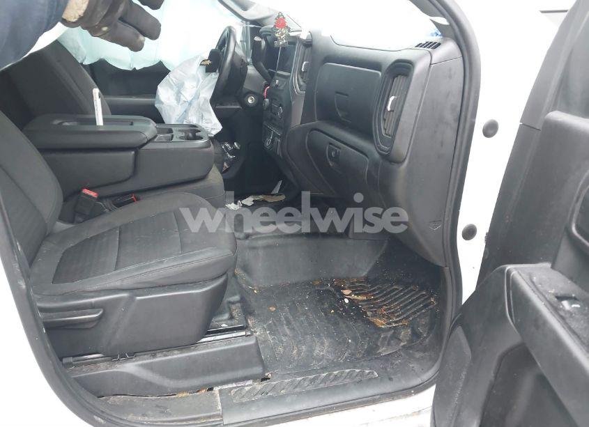 Photo 5 of 2021 Chevrolet Silverado N/A (VIN 1GC4YLE7XMF179331)