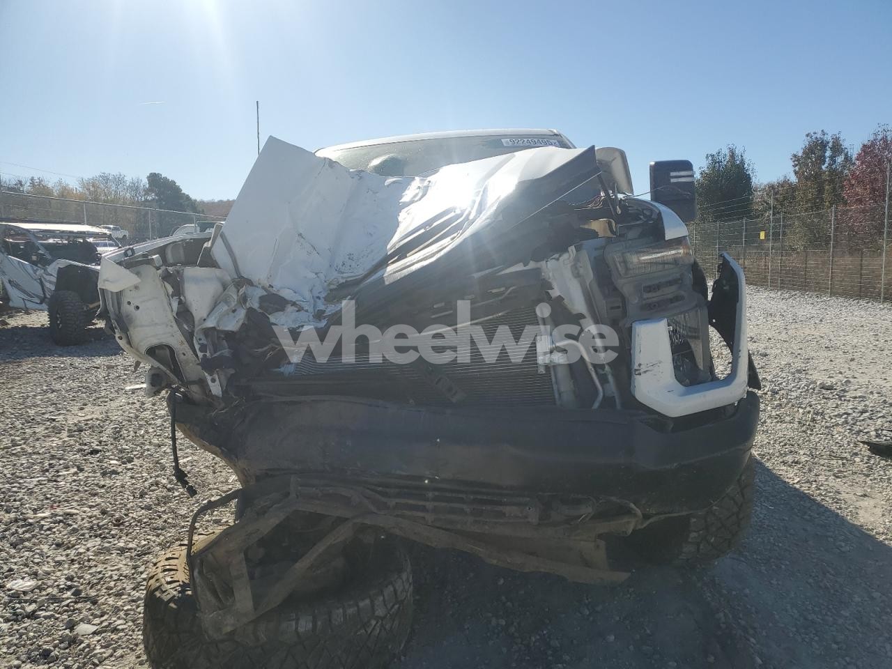 Photo 5 of 2020 CHEVROLET SILVERADO K2500 HEAVY DUTY (VIN 1GC4YLEY0LF112339)