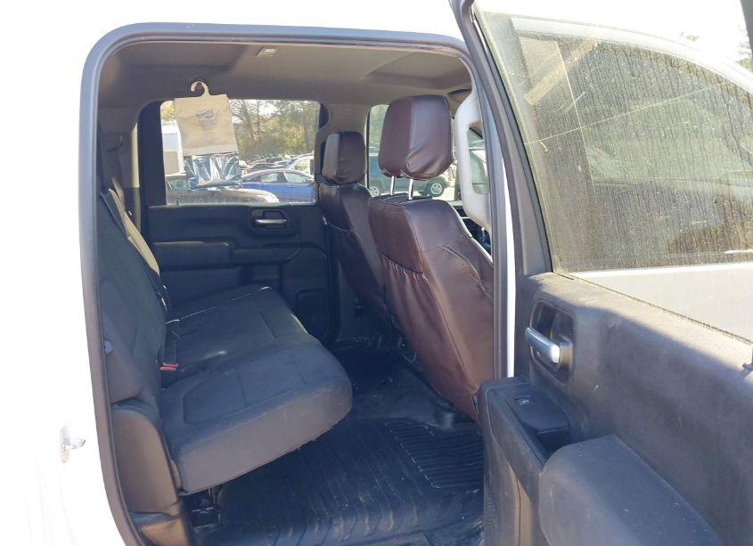 Photo 8 of 2020 Chevrolet Silverado 2500HD 4WD STANDARD BED WT (VIN 1GC4YLEY0LF237065)