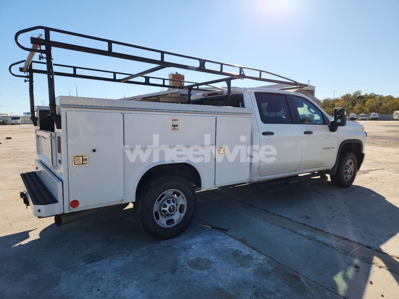 Photo 3 of 2023 CHEV SILVERADO 2500 HD WO (VIN 1GC4YLEY0PF235337)