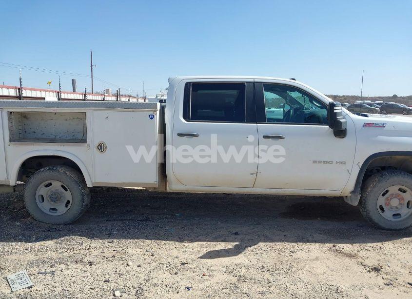 Photo 13 of 2020 Chevrolet Silverado 2500HD 4WD LONG BED WT (VIN 1GC4YLEY1LF158536)