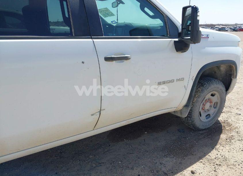 Photo 16 of 2020 Chevrolet Silverado 2500HD 4WD LONG BED WT (VIN 1GC4YLEY1LF158536)