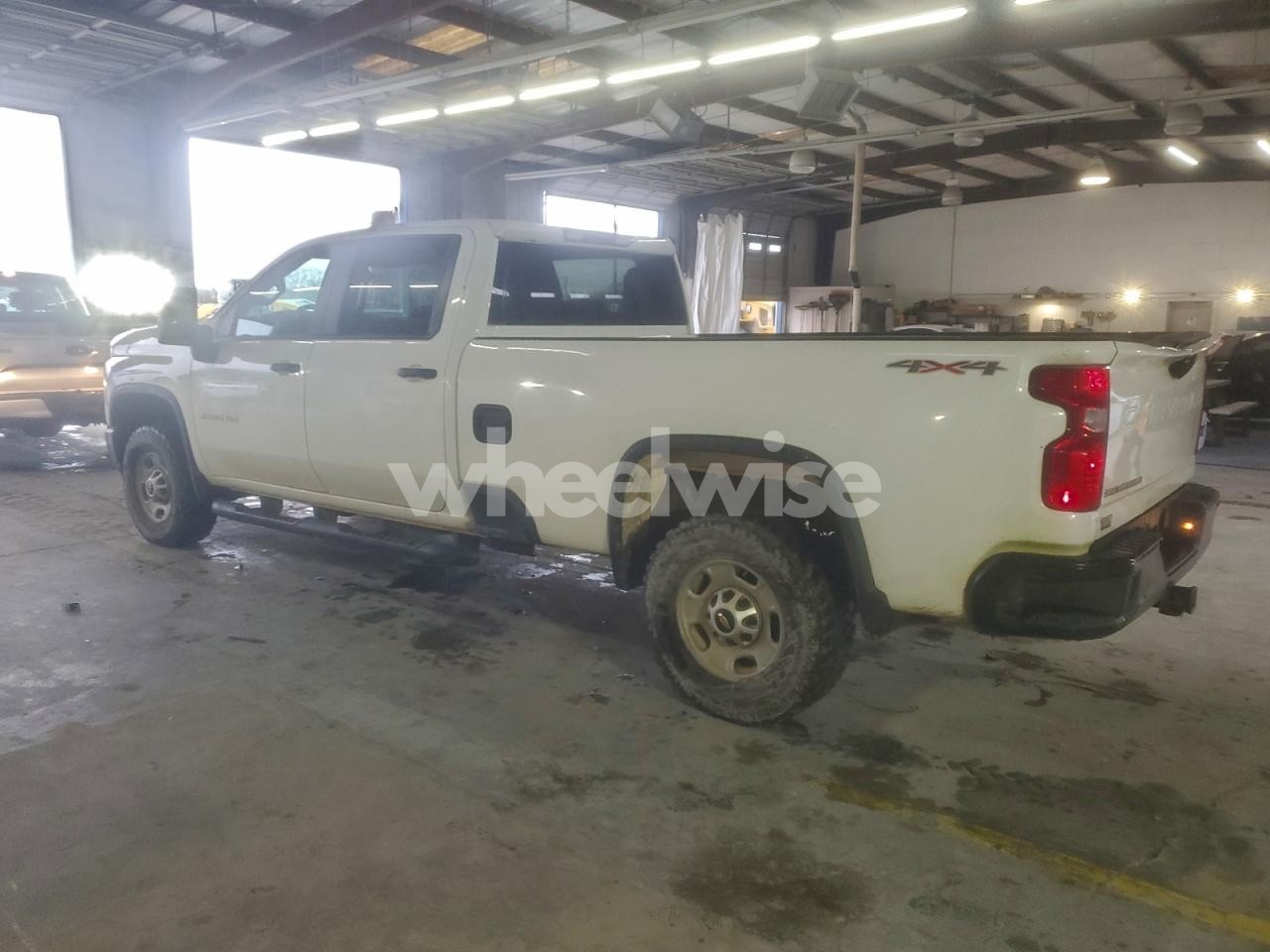 Photo 2 of 2020 CHEVROLET SILVERADO K2500 HEAVY DUTY (VIN 1GC4YLEY3LF197273)