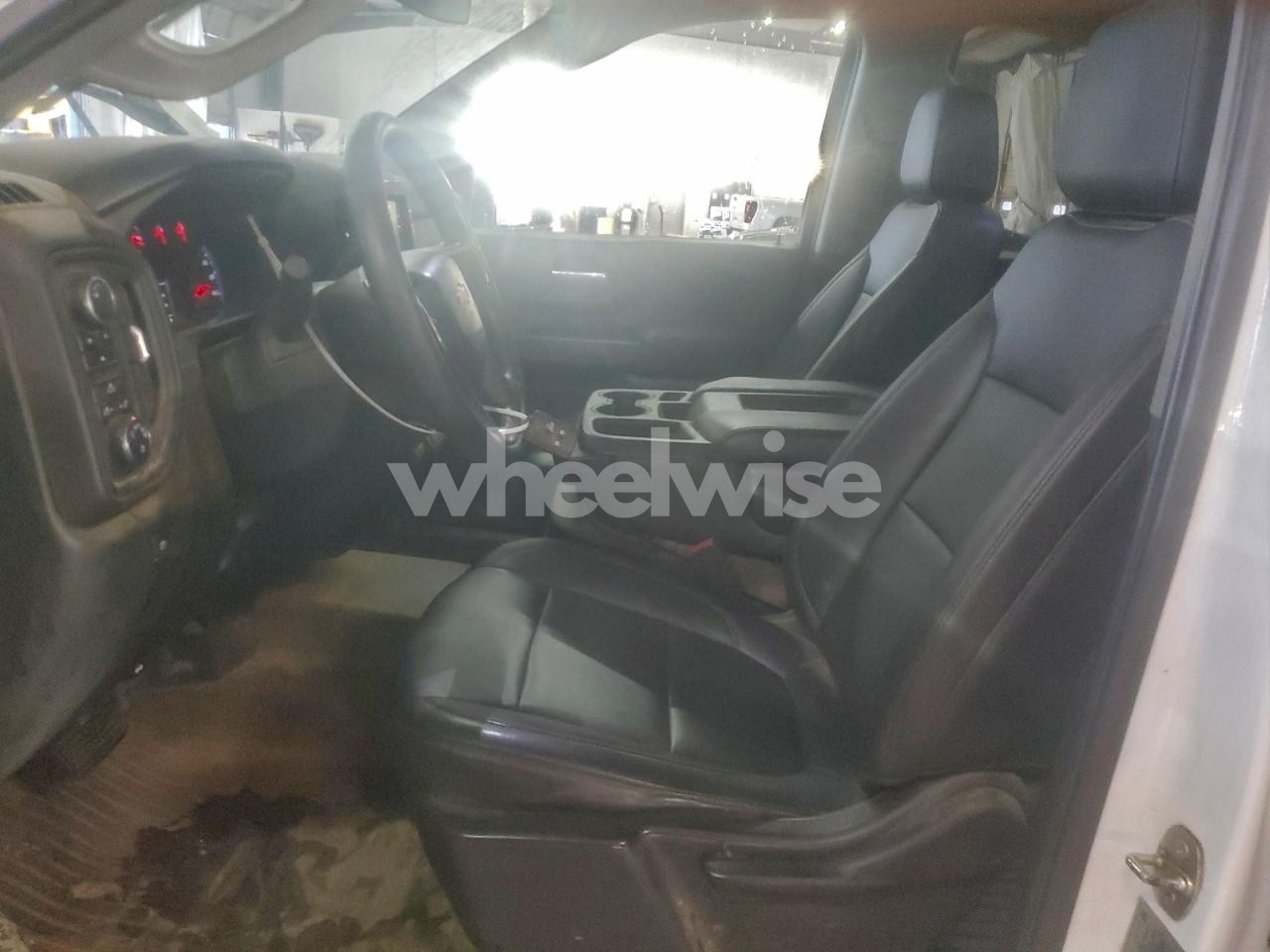 Photo 7 of 2020 CHEVROLET SILVERADO K2500 HEAVY DUTY (VIN 1GC4YLEY3LF197273)