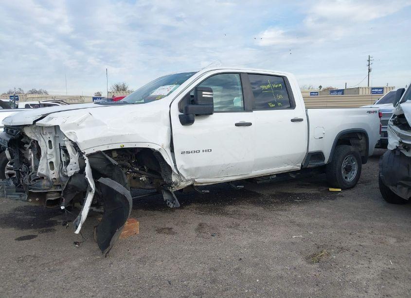 Photo 18 of 2020 Chevrolet Silverado 2500HD 4WD STANDARD BED WT (VIN 1GC4YLEY4LF326170)