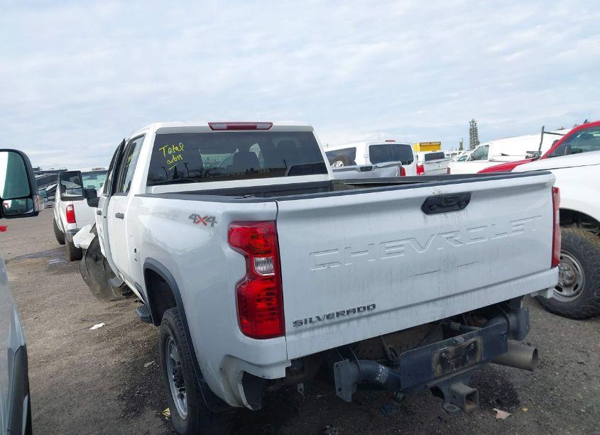 Photo 3 of 2020 Chevrolet Silverado 2500HD 4WD STANDARD BED WT (VIN 1GC4YLEY4LF326170)