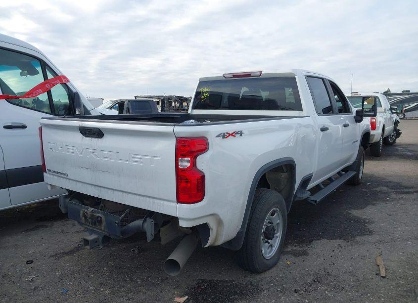 Photo 4 of 2020 Chevrolet Silverado 2500HD 4WD STANDARD BED WT (VIN 1GC4YLEY4LF326170)