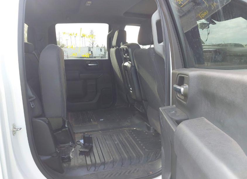 Photo 6 of 2020 Chevrolet Silverado 2500HD 4WD STANDARD BED WT (VIN 1GC4YLEY4LF326170)