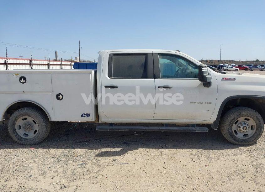 Photo 13 of 2020 Chevrolet Silverado 2500HD 4WD LONG BED WT (VIN 1GC4YLEY5LF158586)