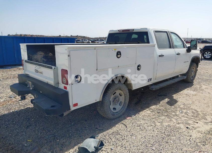 Photo 4 of 2020 Chevrolet Silverado 2500HD 4WD LONG BED WT (VIN 1GC4YLEY5LF158586)