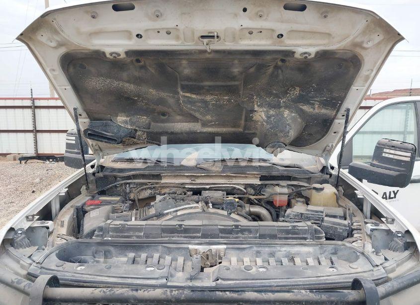 Photo 9 of 2020 Chevrolet Silverado 2500HD 4WD LONG BED WT (VIN 1GC4YLEY5LF158586)