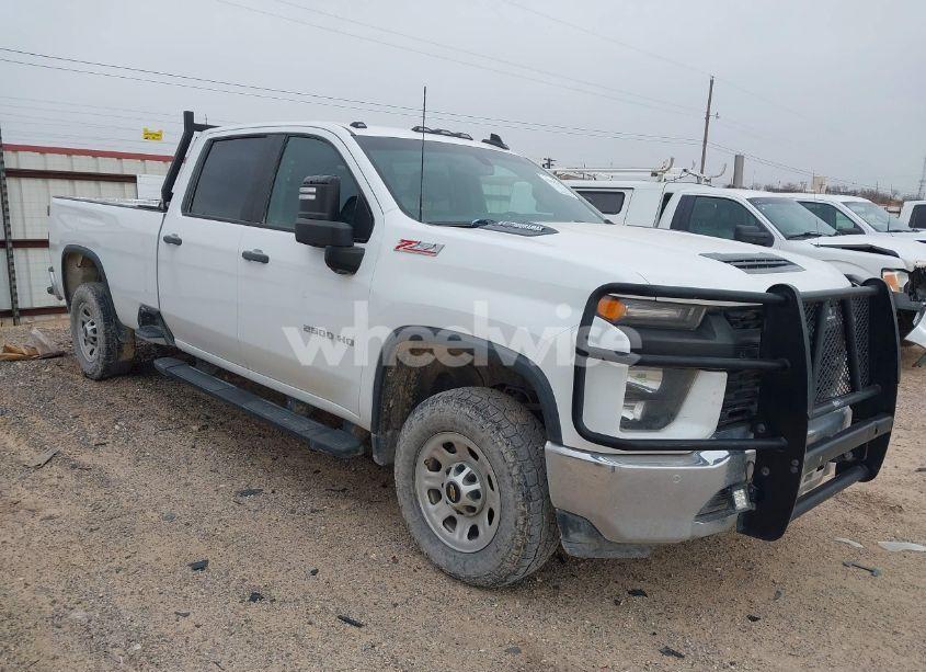 2020 Chevrolet Silverado 2500HD 4WD LONG BED WT (VIN 1GC4YLEYOLF158575) main photo