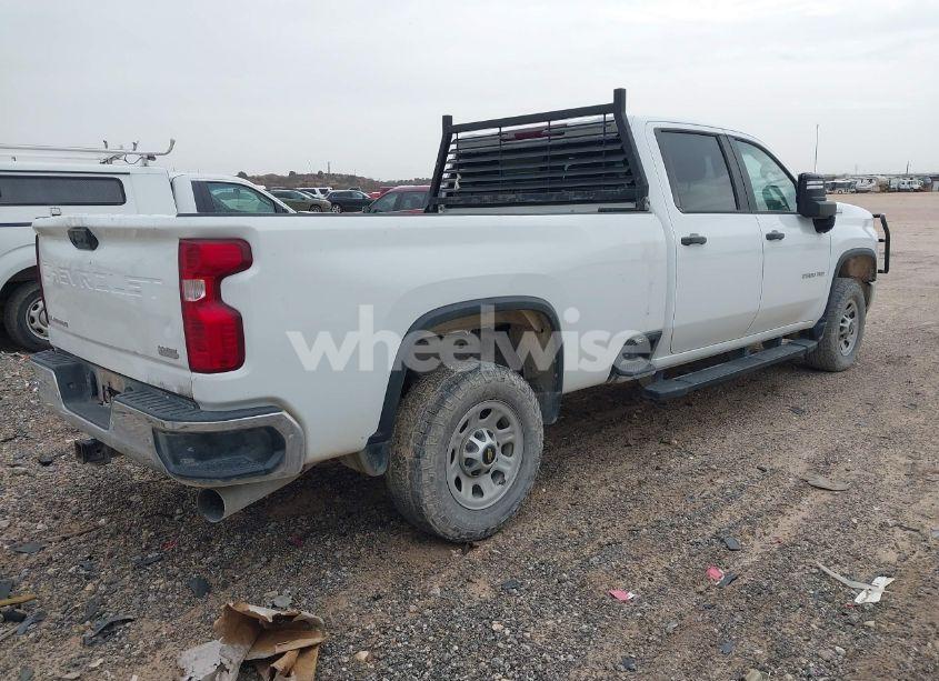 Photo 4 of 2020 Chevrolet Silverado 2500HD 4WD LONG BED WT (VIN 1GC4YLEYOLF158575)