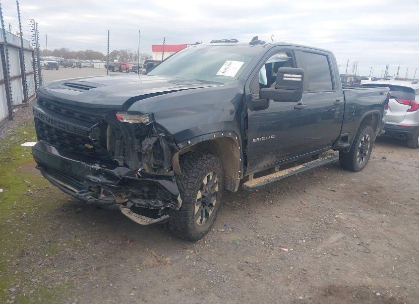 Photo 2 of 2020 Chevrolet Silverado 2500HD 4WD STANDARD BED CUSTOM (VIN 1GC4YME70LF125072)
