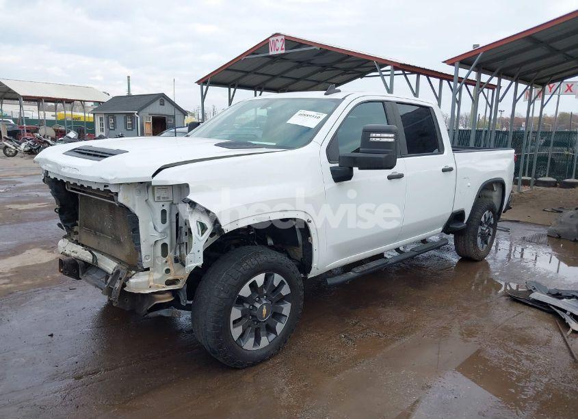 Photo 2 of 2020 Chevrolet Silverado 2500HD 4WD STANDARD BED CUSTOM (VIN 1GC4YME71LF302163)