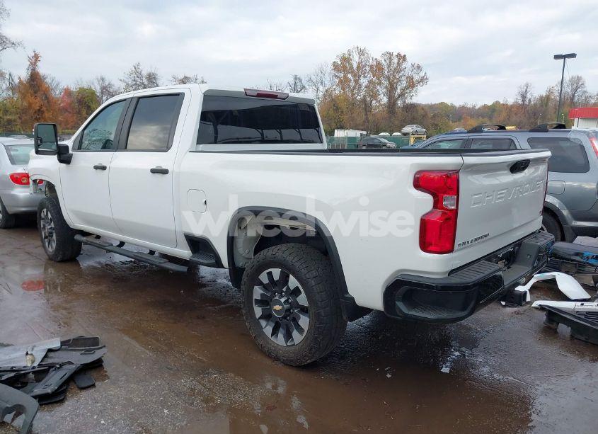 Photo 3 of 2020 Chevrolet Silverado 2500HD 4WD STANDARD BED CUSTOM (VIN 1GC4YME71LF302163)
