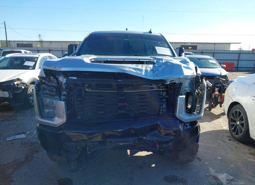 Photo 12 of 2020 Chevrolet Silverado 2500HD 4WD STANDARD BED CUSTOM (VIN 1GC4YME71LF316001)