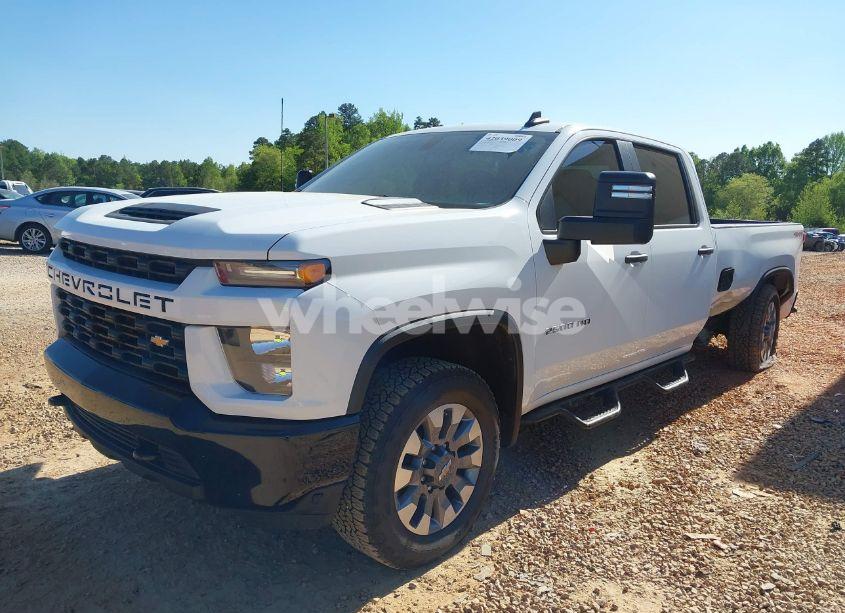 Photo 2 of 2022 Chevrolet Silverado 2500HD 4WD LONG BED CUSTOM (VIN 1GC4YME71NF329267)