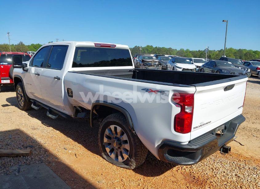 Photo 3 of 2022 Chevrolet Silverado 2500HD 4WD LONG BED CUSTOM (VIN 1GC4YME71NF329267)