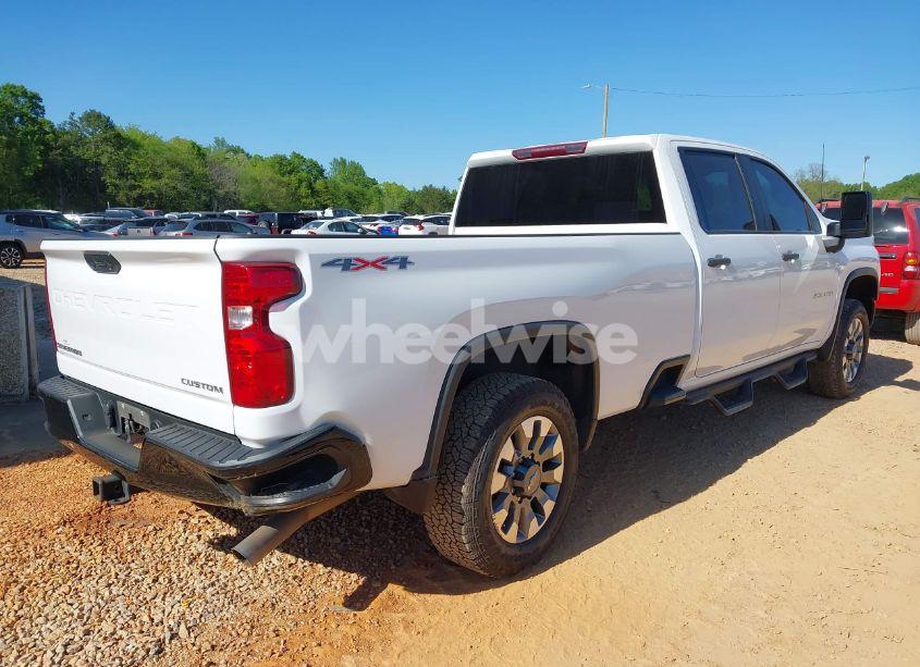 Photo 4 of 2022 Chevrolet Silverado 2500HD 4WD LONG BED CUSTOM (VIN 1GC4YME71NF329267)