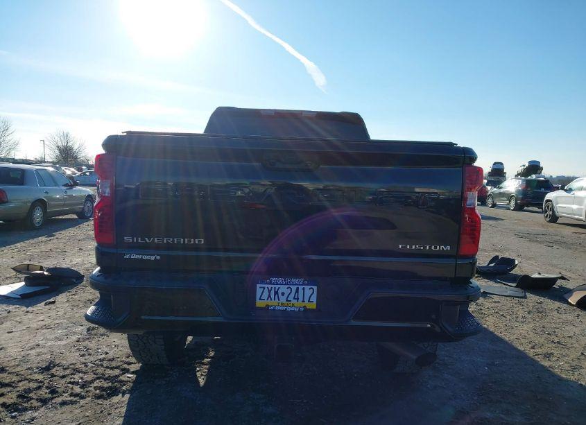 Photo 15 of 2024 Chevrolet Silverado 2500HD 4WD STANDARD BED CUSTOM (VIN 1GC4YME71RF386770)