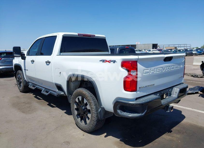 Photo 3 of 2020 Chevrolet Silverado 2500HD 4WD STANDARD BED CUSTOM (VIN 1GC4YME74LF105911)