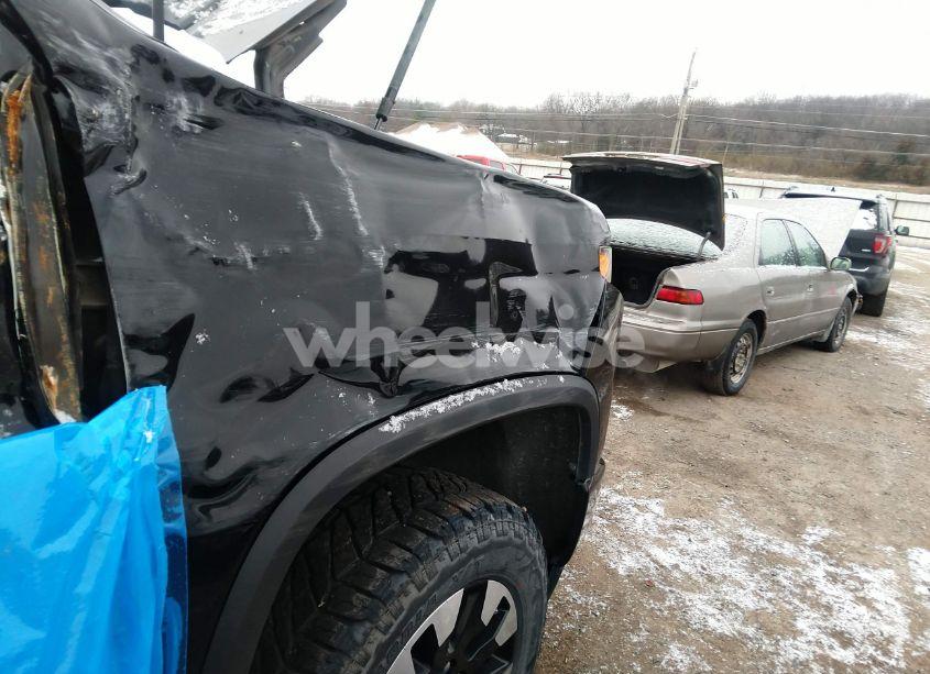 Photo 13 of 2020 Chevrolet Silverado 2500HD 4WD LONG BED CUSTOM/4WD STANDARD BED CUSTOM (VIN 1GC4YME74LF205510)