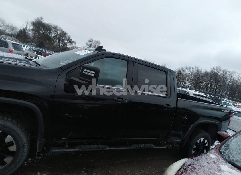 Photo 17 of 2020 Chevrolet Silverado 2500HD 4WD LONG BED CUSTOM/4WD STANDARD BED CUSTOM (VIN 1GC4YME74LF205510)