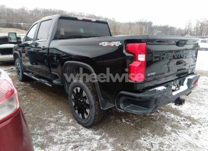 Photo 3 of 2020 Chevrolet Silverado 2500HD 4WD LONG BED CUSTOM/4WD STANDARD BED CUSTOM (VIN 1GC4YME74LF205510)