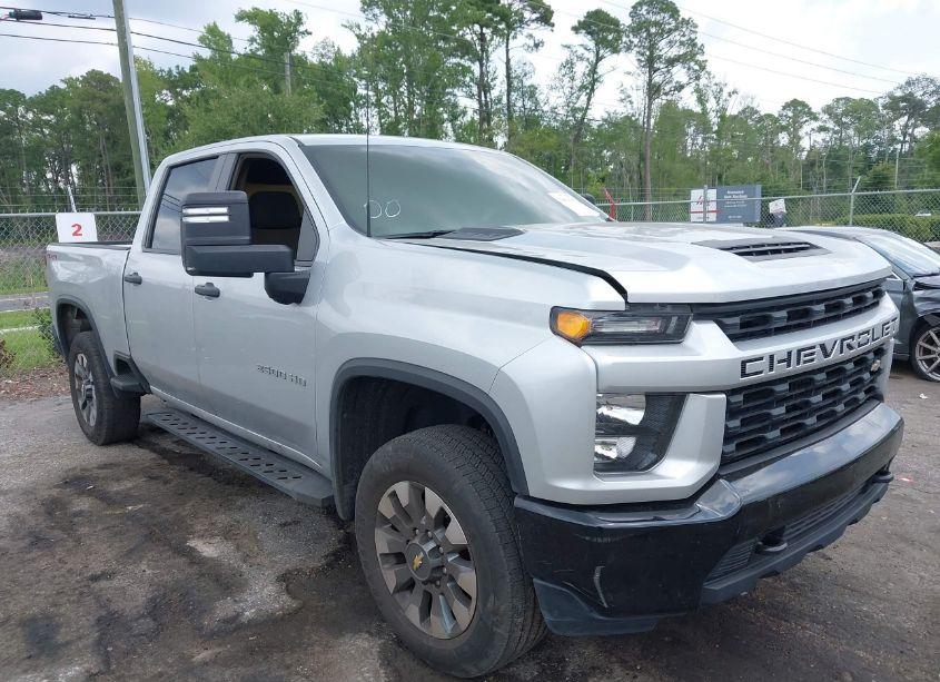 Photo 2 of 2022 Chevrolet Silverado 2500HD 4WD STANDARD BED CUSTOM (VIN 1GC4YME76NF225812)