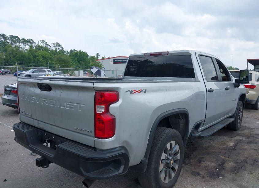 Photo 4 of 2022 Chevrolet Silverado 2500HD 4WD STANDARD BED CUSTOM (VIN 1GC4YME76NF225812)