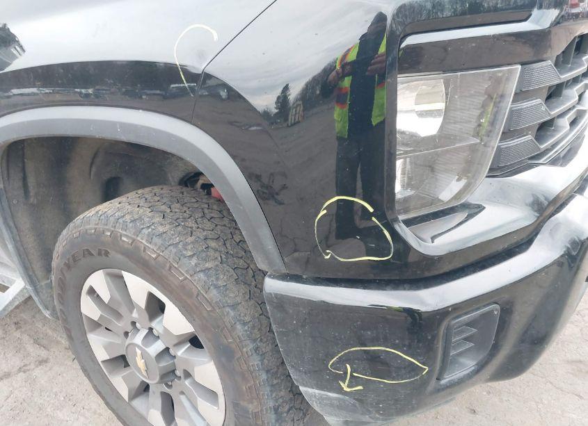 Photo 12 of 2024 Chevrolet Silverado 2500HD 4WD STANDARD BED CUSTOM (VIN 1GC4YME79RF111566)